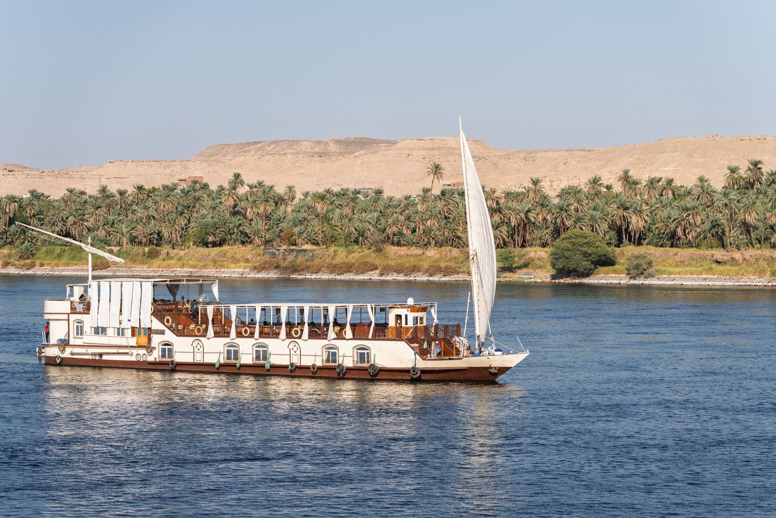 Dahabiya Nile Sailing: 10 Days with 5 Nights from Esna to Aswan