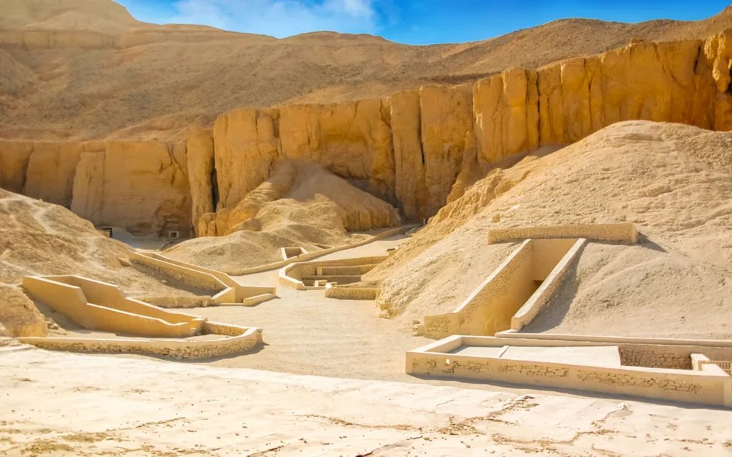 Egypt Family Adventure: 11 Days of Pyramids, Feluccas and Reefs